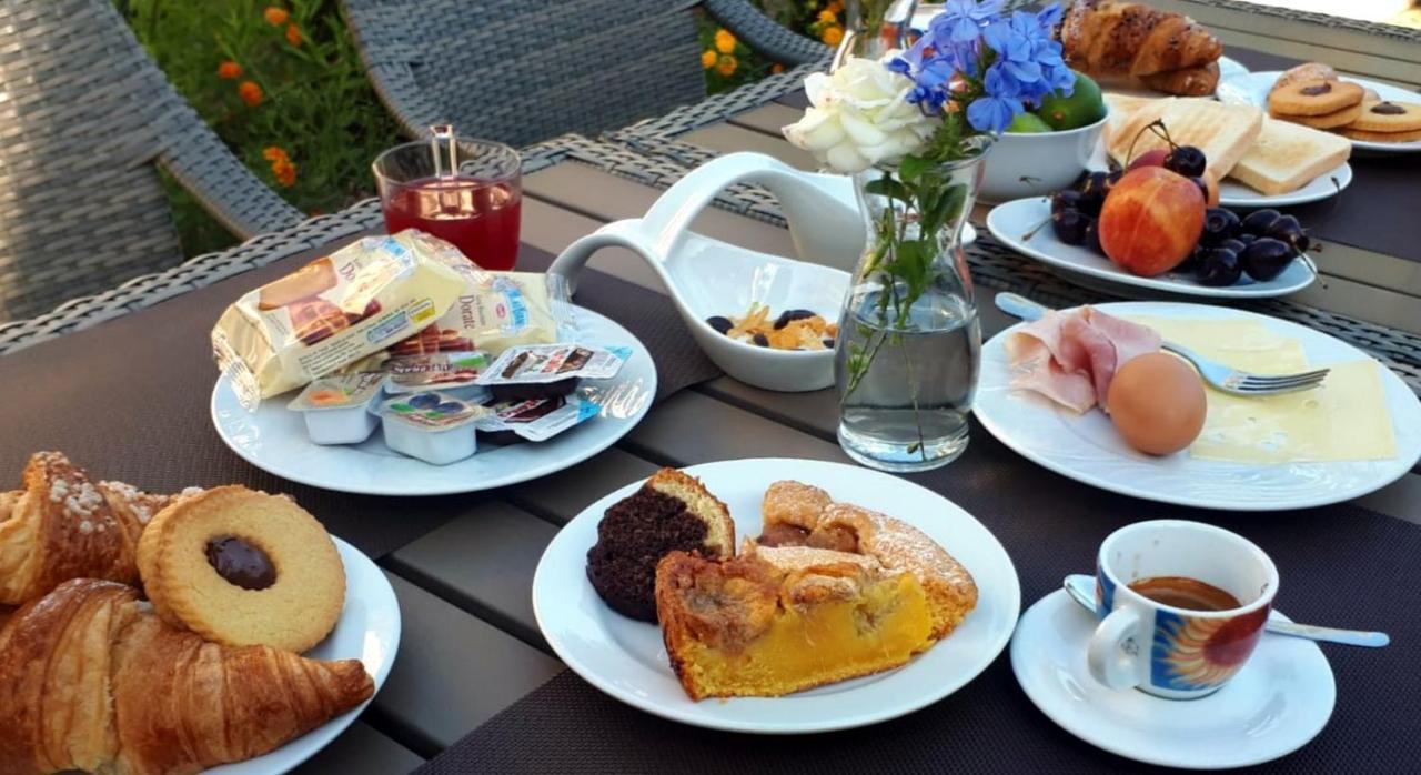 Hotel Ares Pontinia Eksteriør bilde