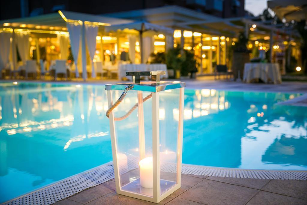 Hotel Ares Pontinia Eksteriør bilde